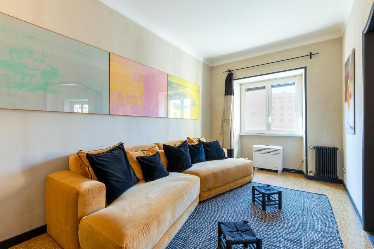 Rome As You Feel - Torre Argentina Art Apartment Bagian luar foto