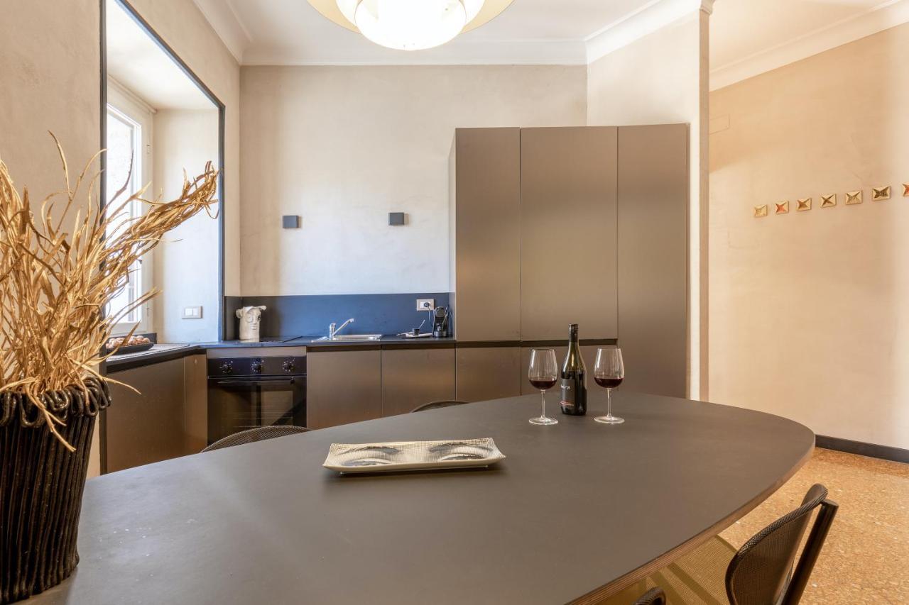 Rome As You Feel - Torre Argentina Art Apartment Bagian luar foto