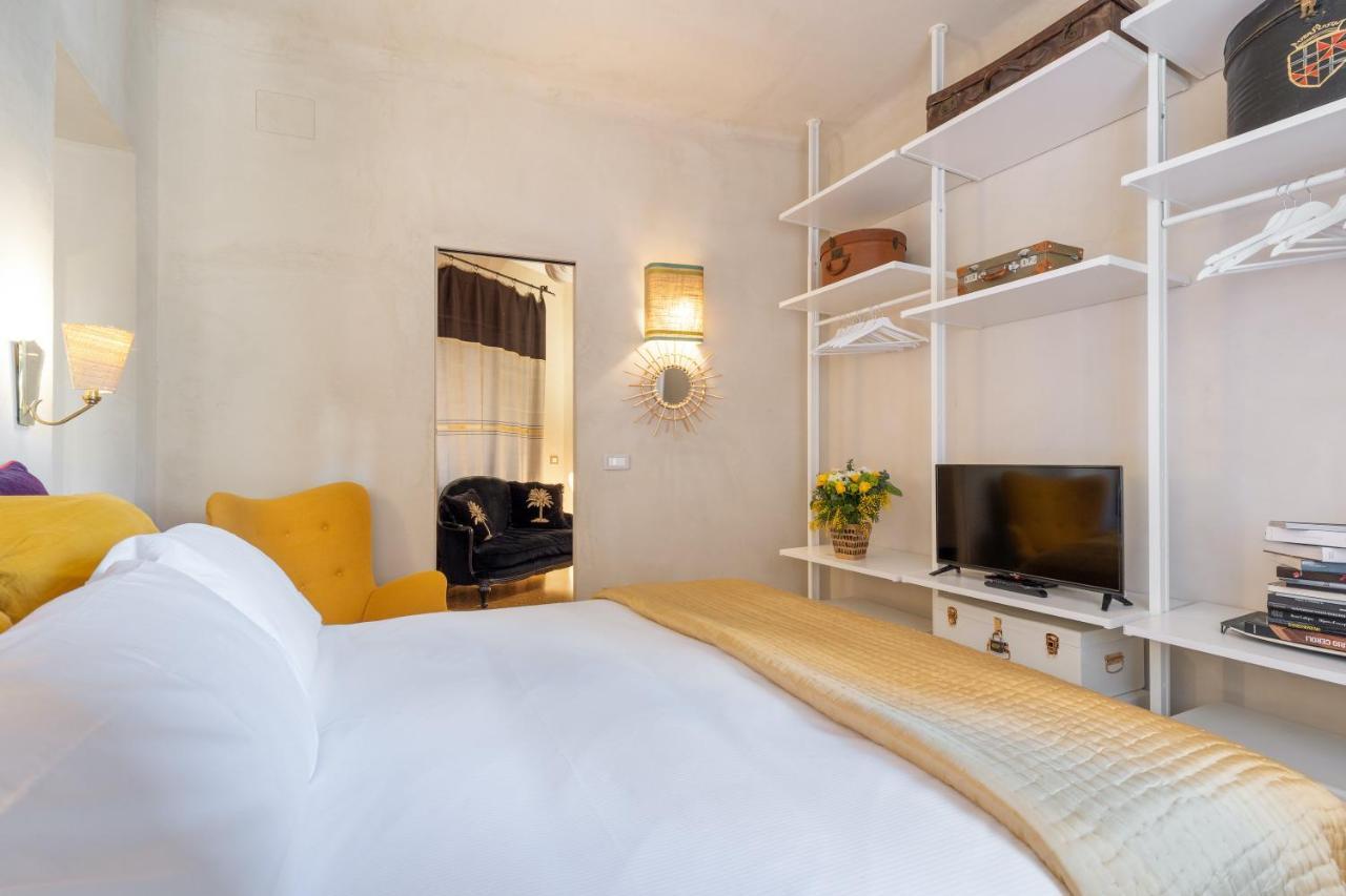 Rome As You Feel - Torre Argentina Art Apartment Bagian luar foto